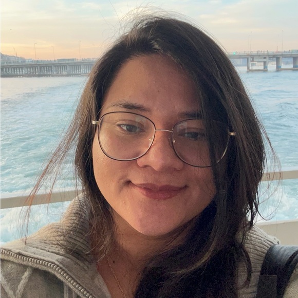 Meet your Posher, Fatima - Picture 4 of 4